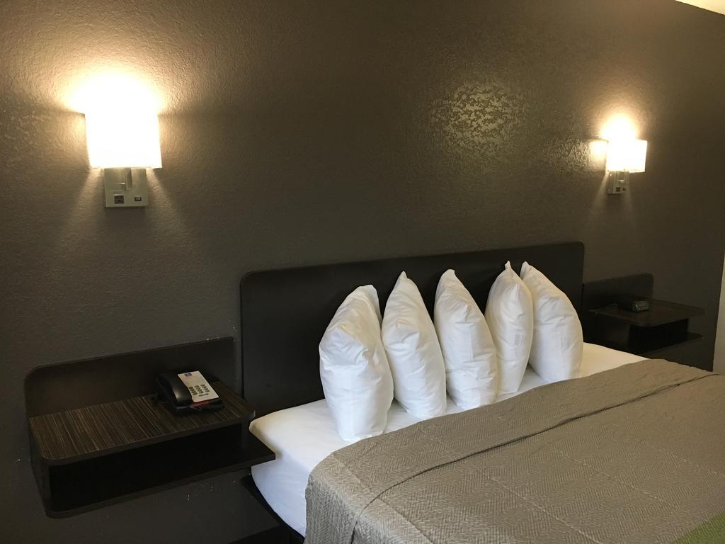 Studio 6 Pensacola, Fl Ferry Pass エクステリア 写真