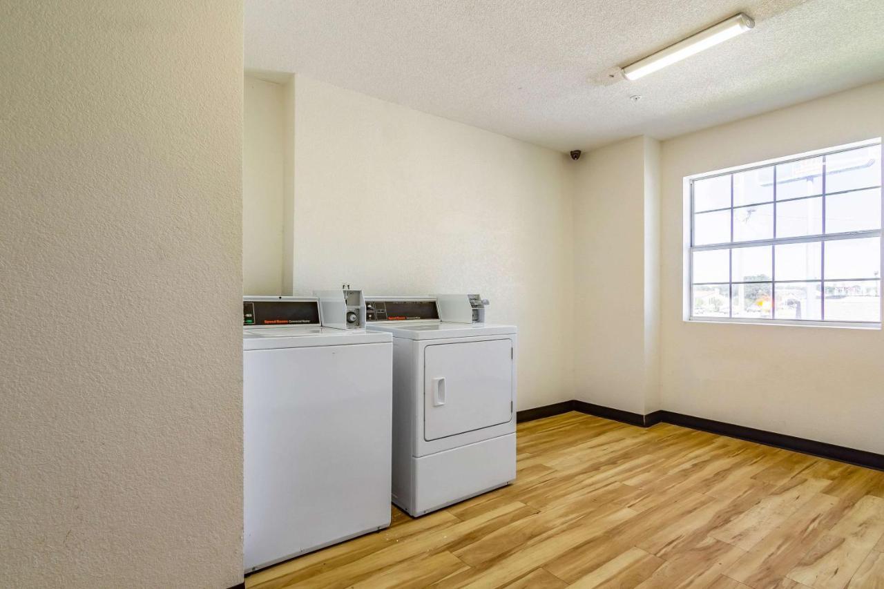 Studio 6 Pensacola, Fl Ferry Pass エクステリア 写真